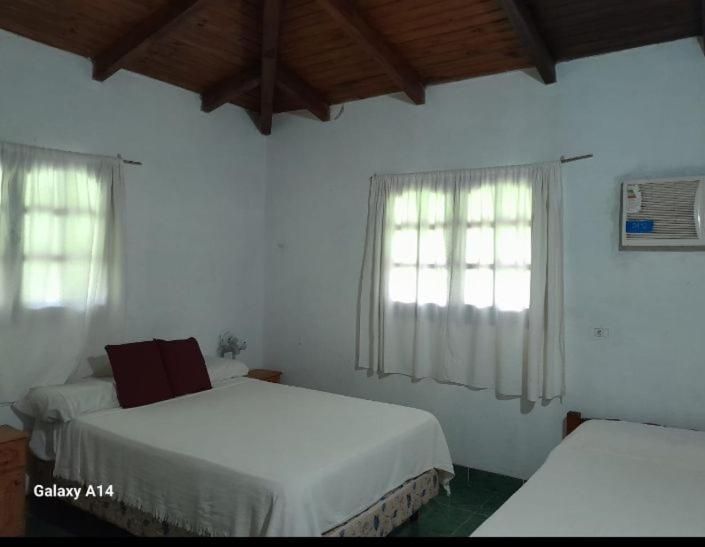 Cabana Ibera Колонія-Карлос-Пельєґріні Екстер'єр фото